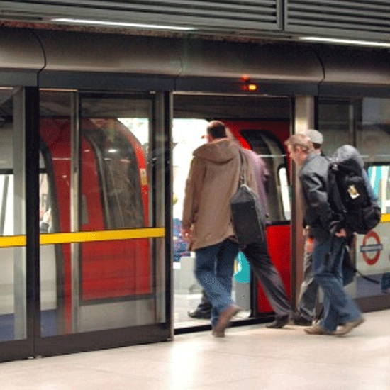 Platform Edge Door Kereta Api
